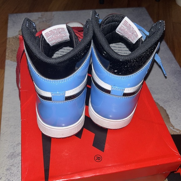 Red white black patent Retro Jordan OG  gym shoe size 8.5 - Picture 3 of 10